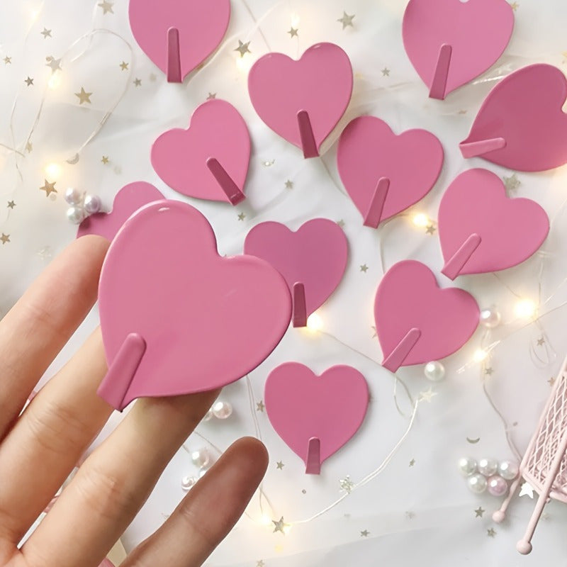 3 Resistant Heart Shaped Hooks - Pastel Pink, Bathroom, Kitchen, Bedroom - No Drill, Save Space for Towels, Keys, Hats, Jewelry - Ideal for Home, Weddings, Romantic Decoration, Adhesives